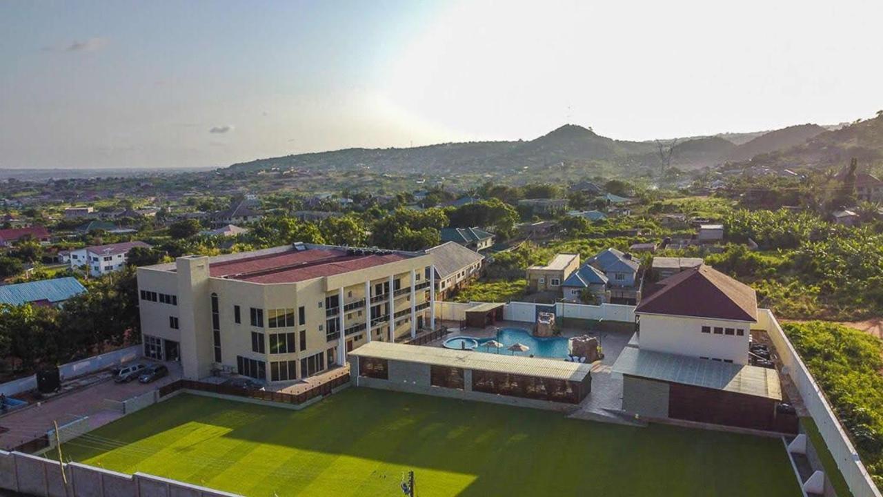 The Platinum Bay Hotel Birekuso Exterior foto